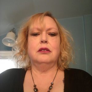 Meet your Posher, Shelly